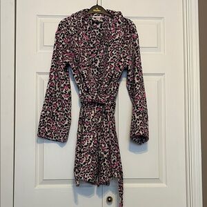 Victoria's Secret Pink and Black Leopard Print Robe